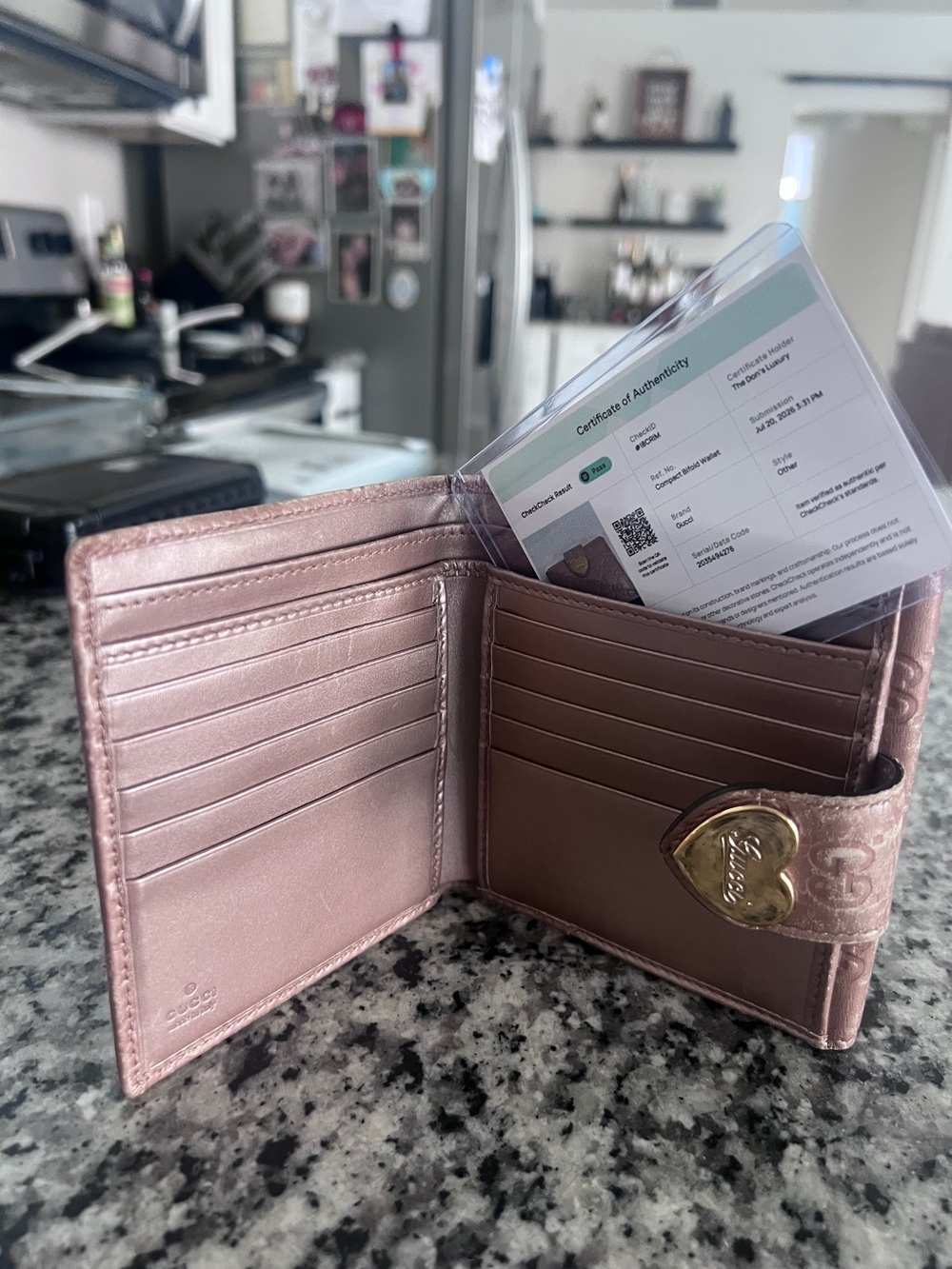Gucci Brown Embossed GG Leather Wallet with Gold Heart - Picture 6 of 7